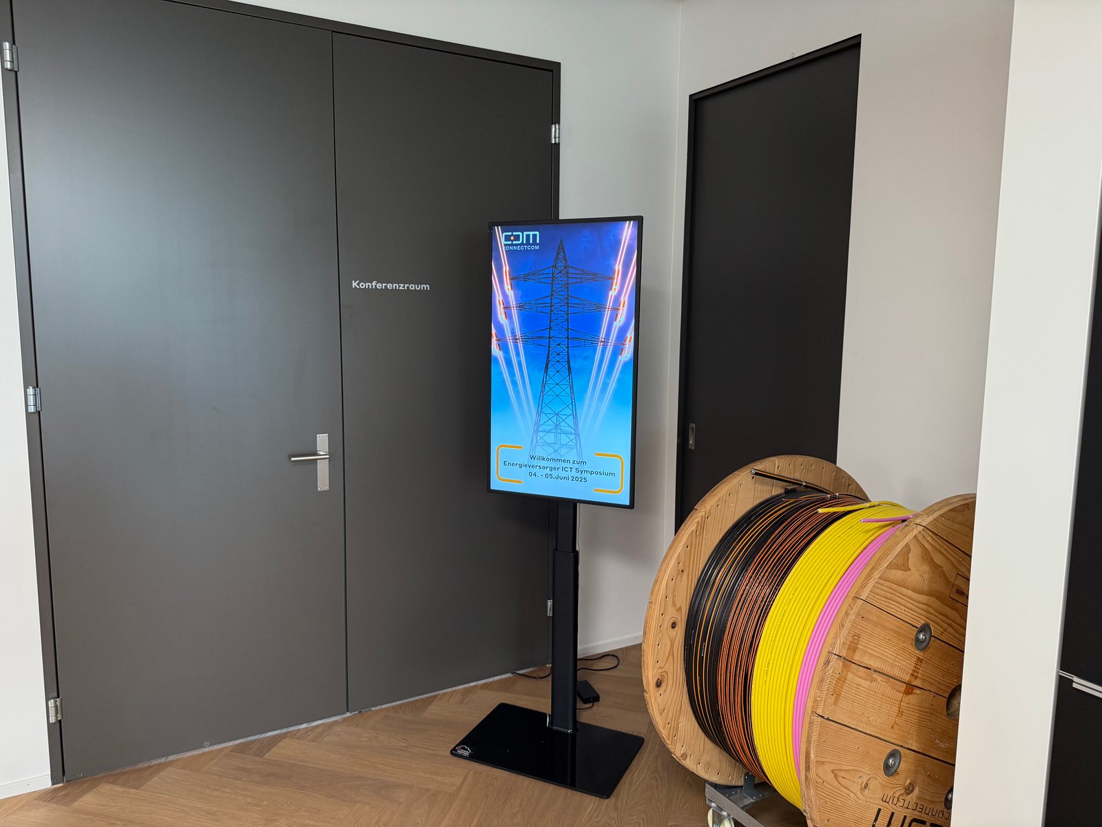 Digitale Begrüssung beim Energieversorger-Symposium der Connect Com AG